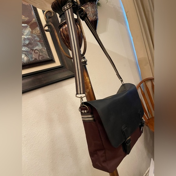 Zare Man please check all picture of condition - Picture 5 of 17